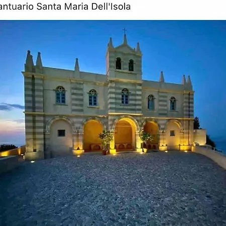 Italia Tropea/capovaticano * San Nicolò