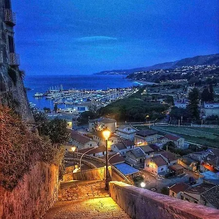Italia Tropea/capovaticano *