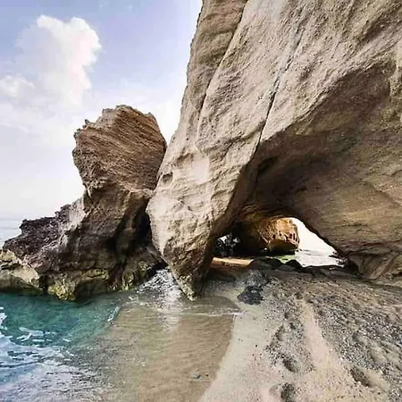 Italia Tropea/capovaticano *