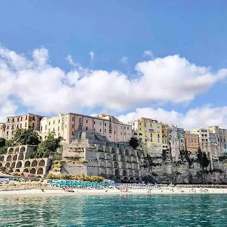 Italia Tropea/capovaticano * San Nicolò