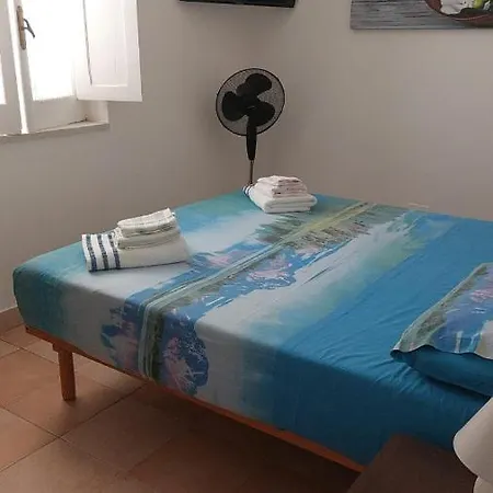 Italia Tropea/capovaticano *